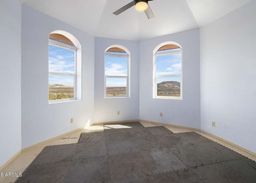 listing-thumbnails