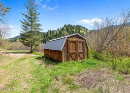 listing-thumbnails