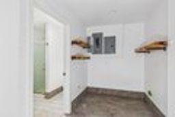 listing-thumbnails