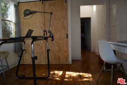 listing-thumbnails