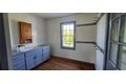 listing-thumbnails