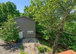 listing-thumbnails