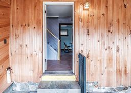 listing-thumbnails