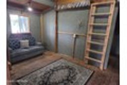 listing-thumbnails