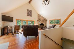listing-thumbnails