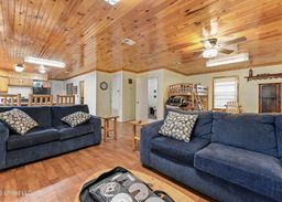 listing-thumbnails