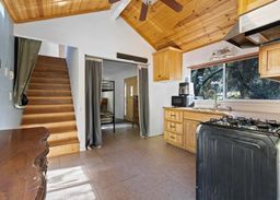 listing-thumbnails
