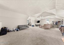 listing-thumbnails