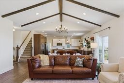 listing-thumbnails