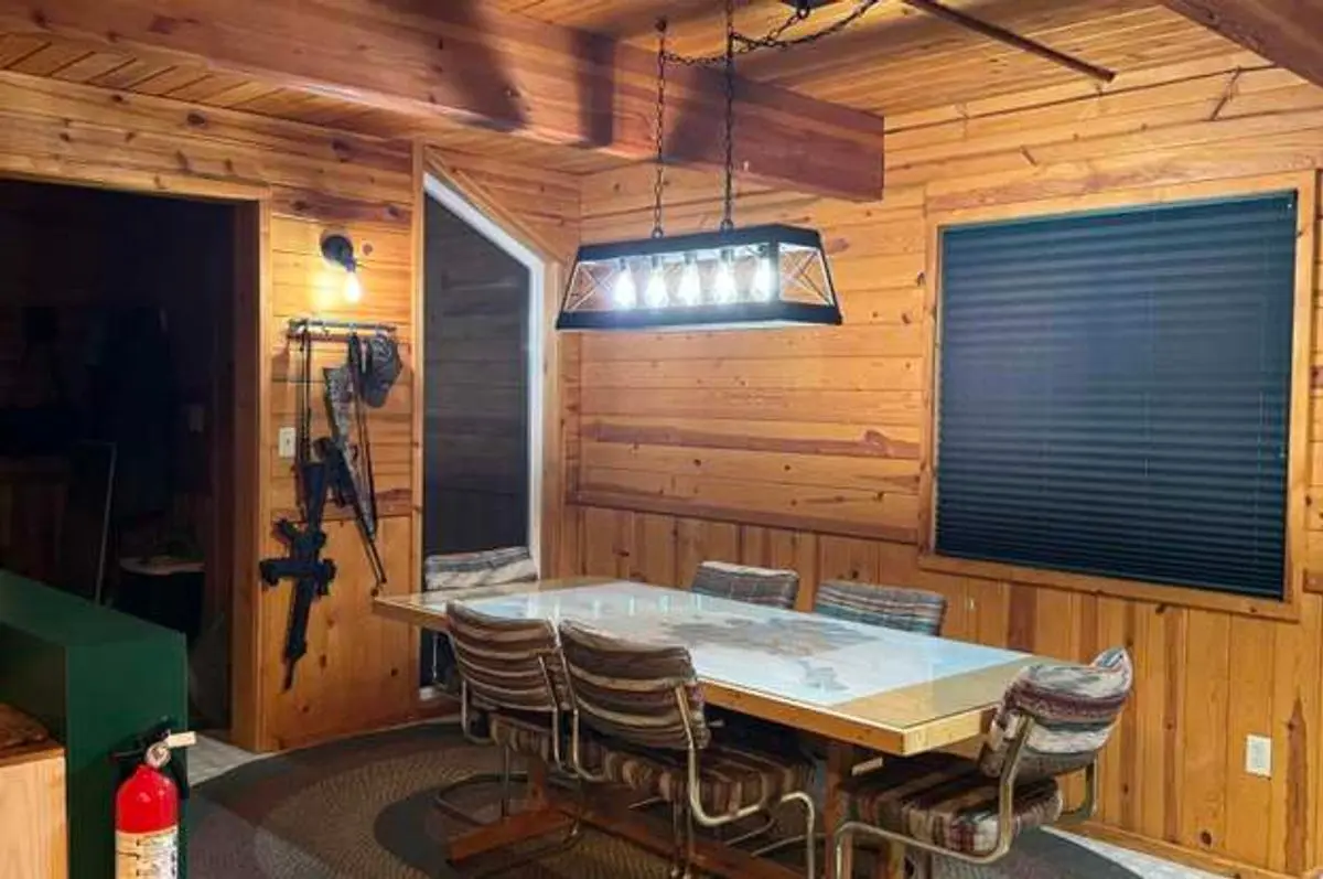 Photo 25 of green home in Skwentna, Alaska