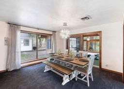 listing-thumbnails