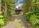listing-thumbnails