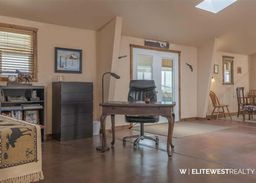 listing-thumbnails