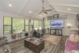 listing-thumbnails