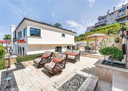listing-thumbnails