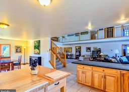 listing-thumbnails
