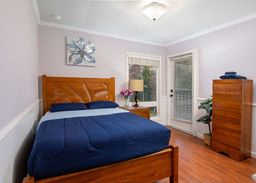 listing-thumbnails