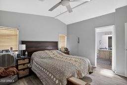 listing-thumbnails