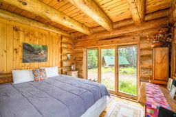 listing-thumbnails