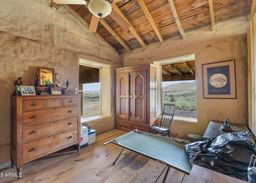 listing-thumbnails