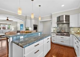 listing-thumbnails