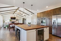 listing-thumbnails