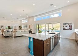 listing-thumbnails