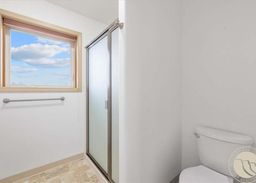 listing-thumbnails