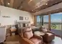 listing-thumbnails