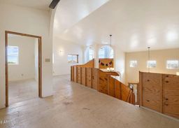 listing-thumbnails