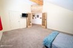 listing-thumbnails