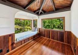 listing-thumbnails