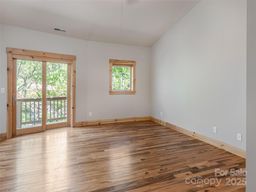 listing-thumbnails