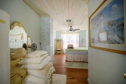 listing-thumbnails