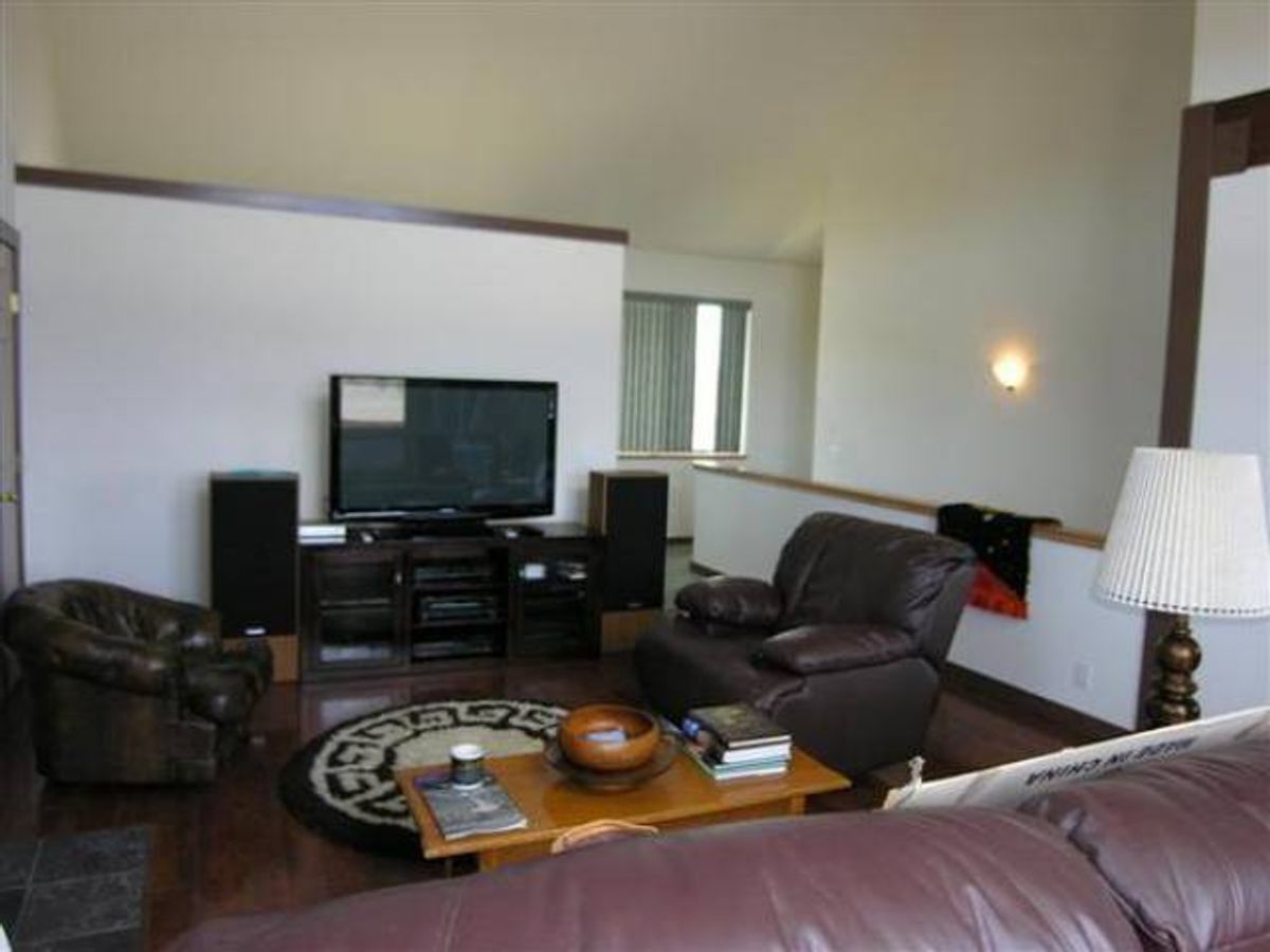 Green Homes for Sale - Lee Vining, California Green Home