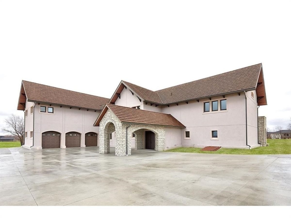 Green Homes for Sale - Johnston, Iowa Green Home