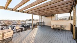 listing-thumbnails