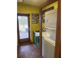 listing-thumbnails