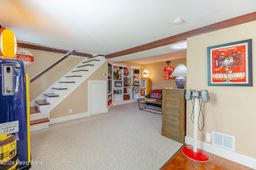 listing-thumbnails