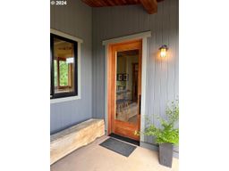 listing-thumbnails