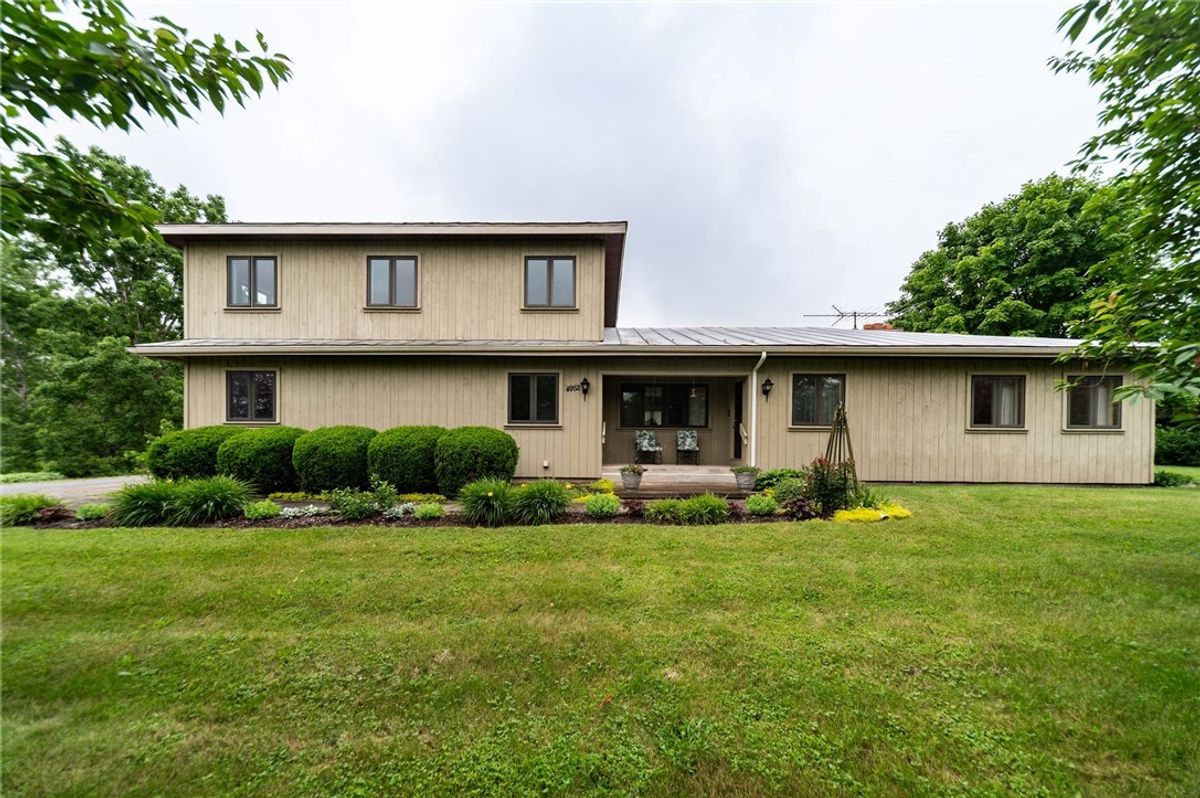 Green Homes for Sale - Elba, New York Green Home