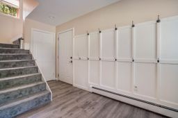 listing-thumbnails