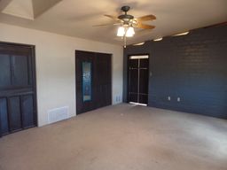 listing-thumbnails