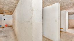 listing-thumbnails