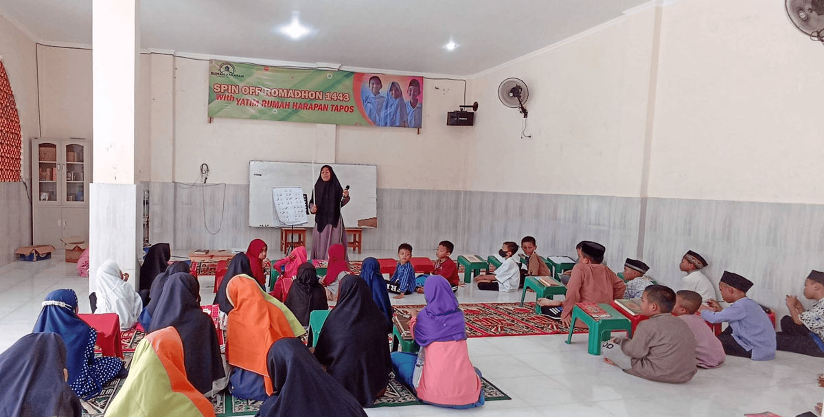 Orang Tua Asuh Anak Yatim Rumah Harapan - foto 2