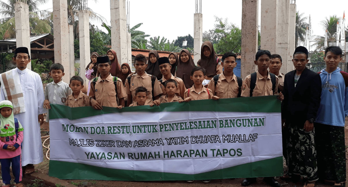 Orang Tua Asuh Anak Yatim Rumah Harapan - foto 8