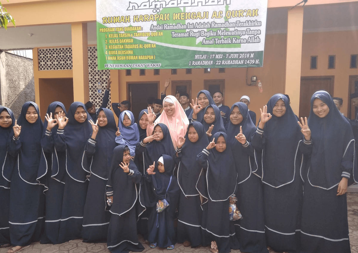 Orang Tua Asuh Anak Yatim Rumah Harapan - foto 6
