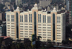 Saifee Hastanesi , Bombay