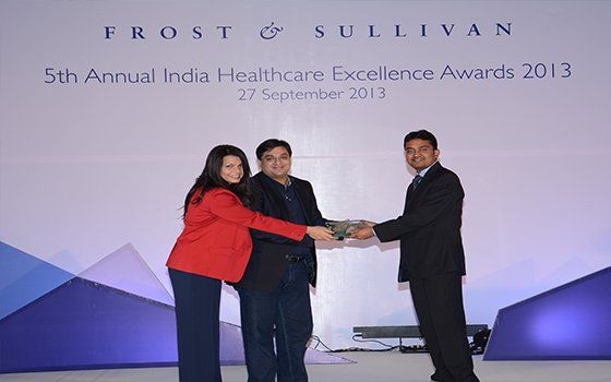 Dr Viral Desai - Prix d'excellence en soins de santé Frost & Sullivan