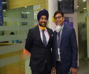 Dr Sandeep Singh in Care hospital Bhubaneswar with his couliges Dr Sandeep Singh in Care hospital Bhubaneswar with his couliges
